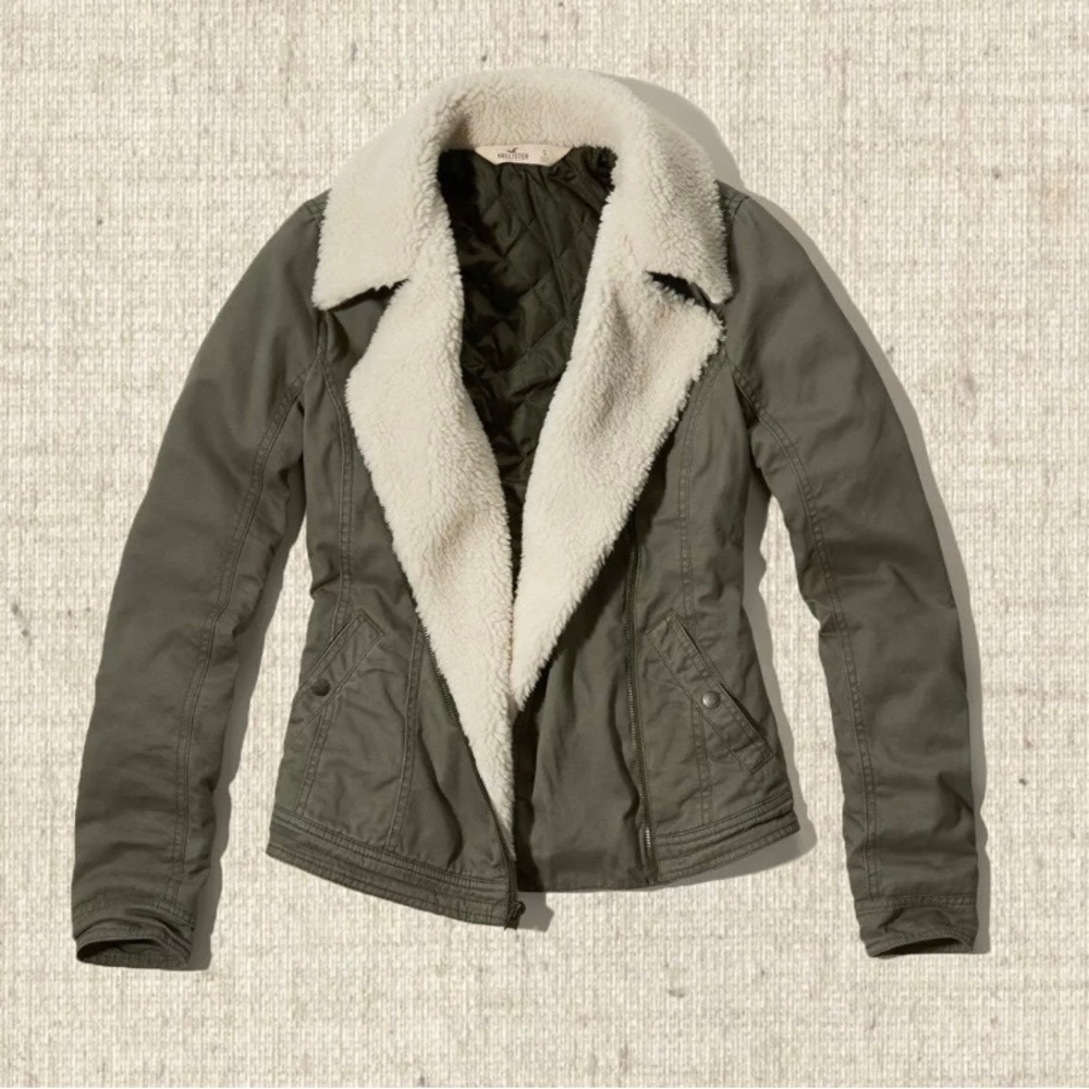 New Hollister Women's Sherpa Collar Jacket Size Medium